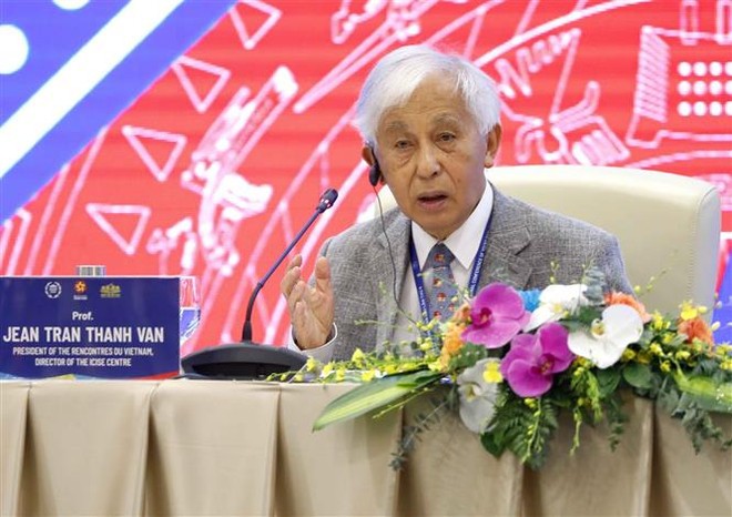 Professor Tran Thanh Van, a Vietnamese-French scientist, the founder and President of the Quy Nhon-based International Centre for Interdisciplinary Science and Education (ICISE) (Photo: VNA)