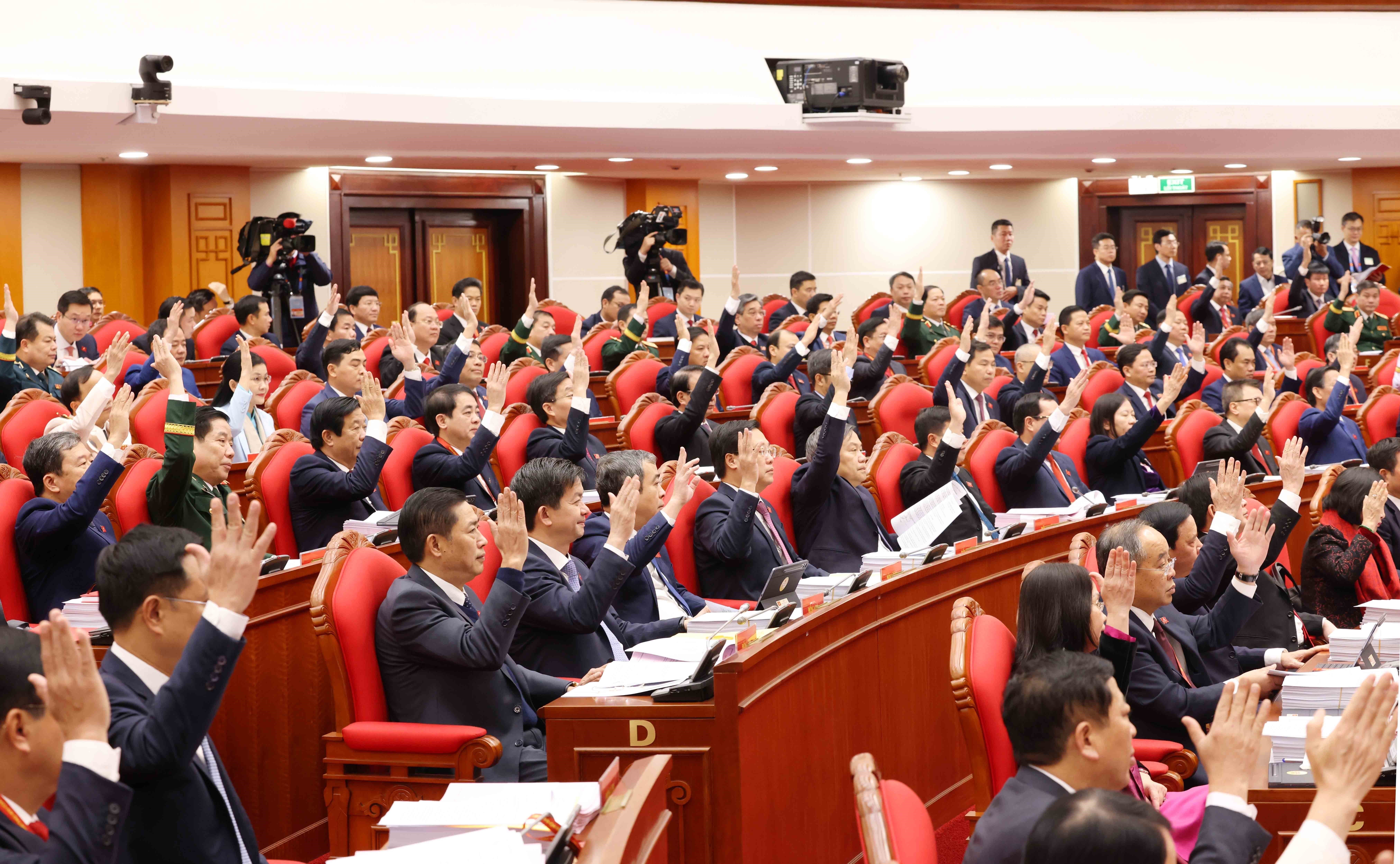 Members of the Party Central Committee attended the National Party Congress (Photo: VNA)