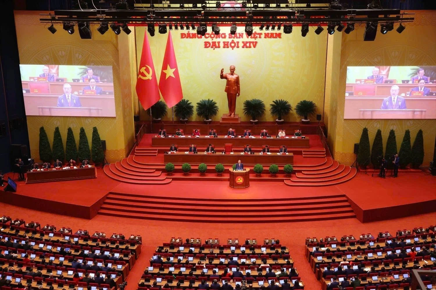 The opening session of the 14th National Party Congress. (Photo: VNA)