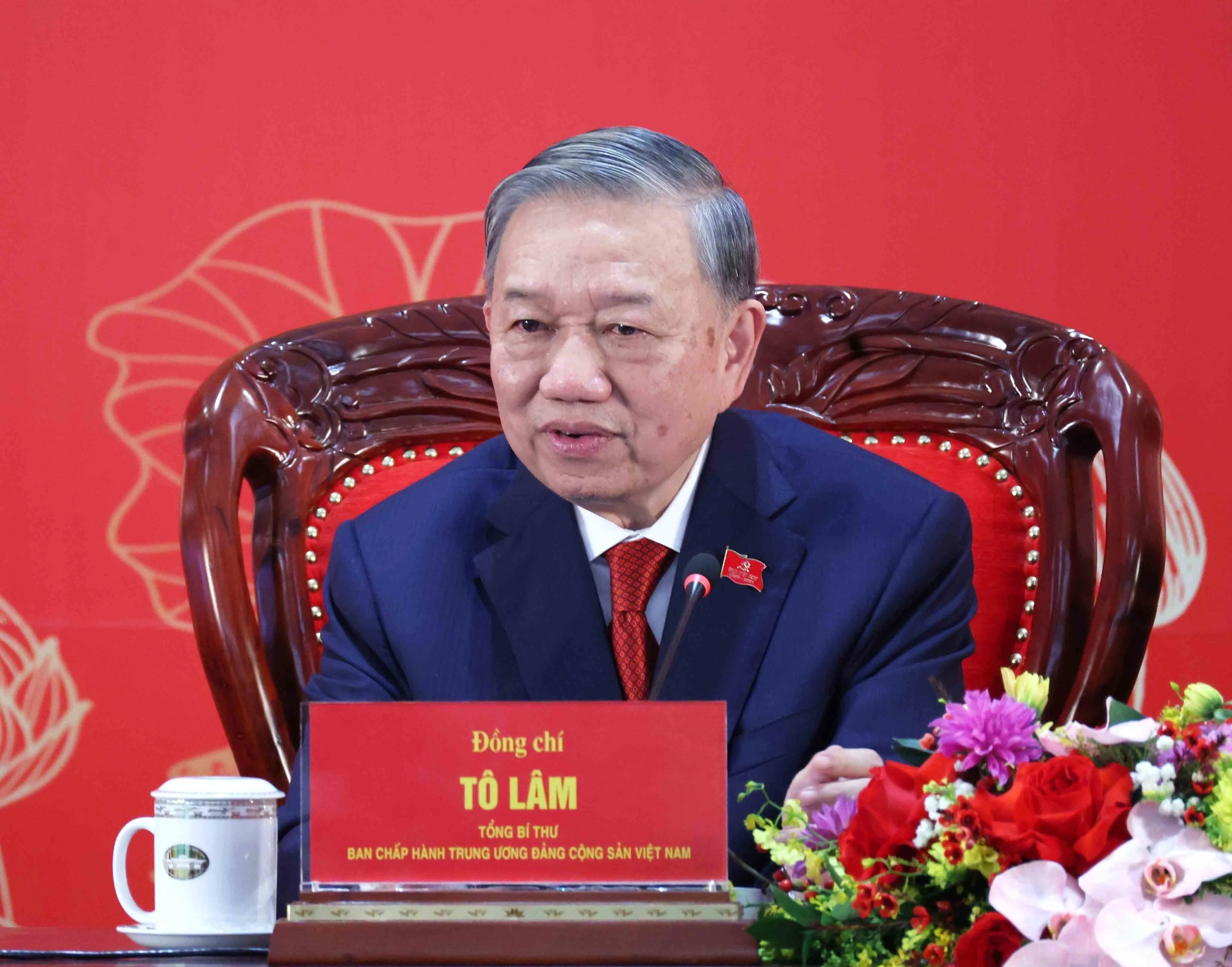 Party General Secretary To Lam at the international press conference to announce the outcomes of the 14th Party Central Committee (Photo: VNA)