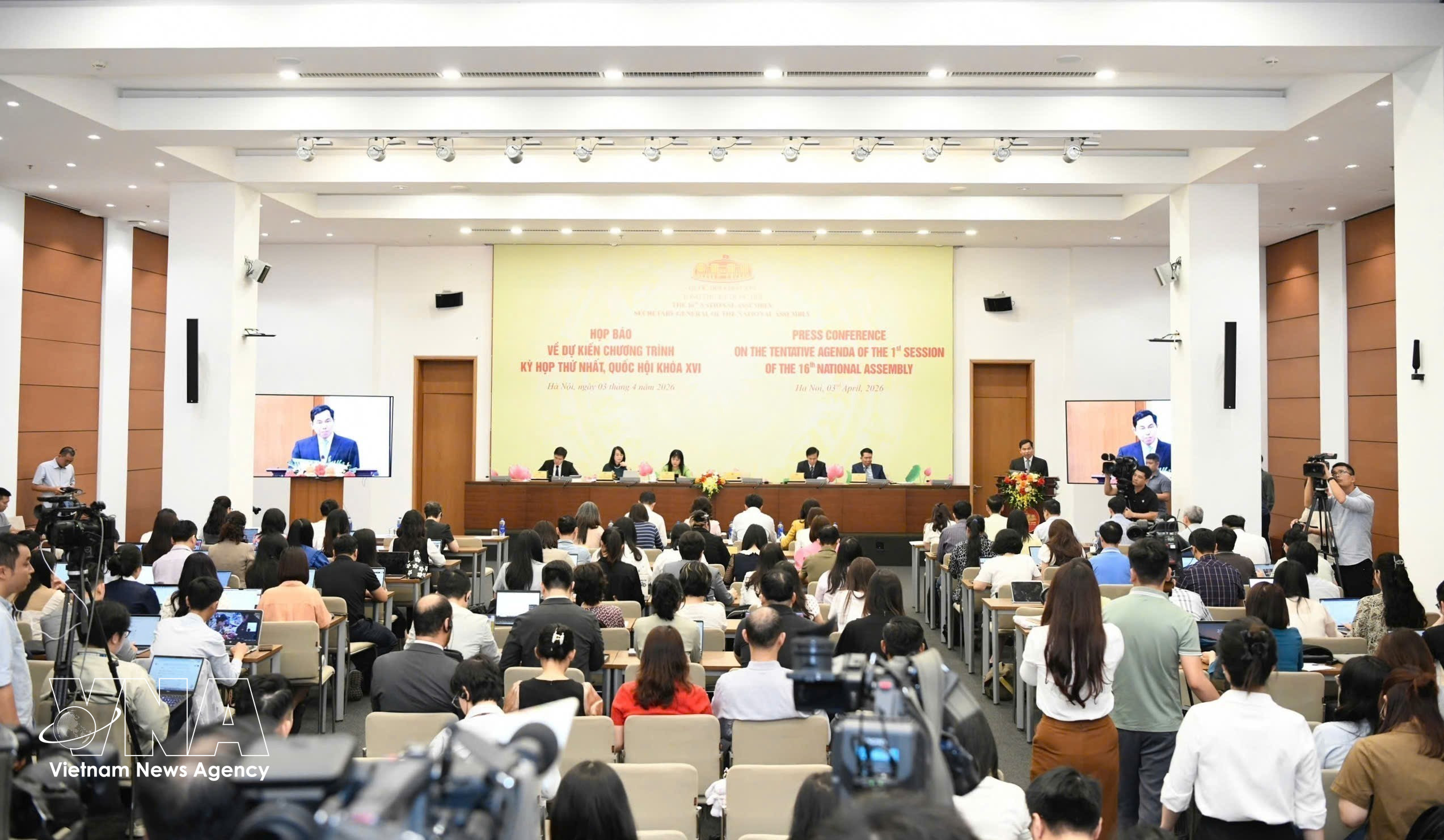 At the press briefing on the 16th National Assembly's first session in Hanoi on April 3. (Photo: VNA)