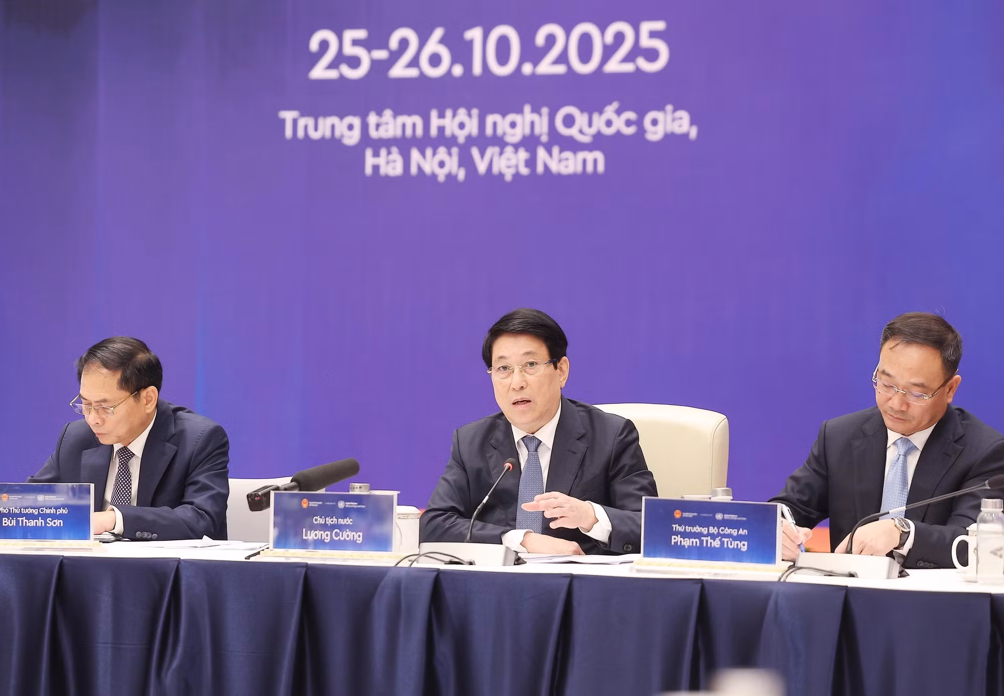 vna-potal-chu-tich-nuoc-chu-tri-tong-duyet-le-mo-ky-cong-uoc-ha-noi-8356761.jpg