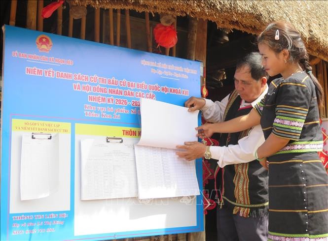 Lists of voters and candidates is publicised in the communal houses of villages in Quang Ngai province. (Photo: VNA)