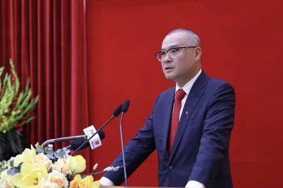 New Secretary of the Phu Tho provincial Party Committee Pham Dai Duong speaks at the event on January 9. (Photo: VNA)