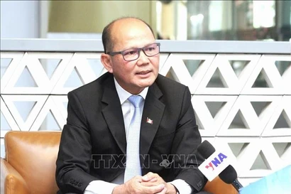 Uch Leang, Acting Director of the Department of Asian, African, and Middle-East Studies under the International Relations Institute of Cambodia ((IRIC), at the Royal Academy of Cambodia (RAC). (Photo: VNA)