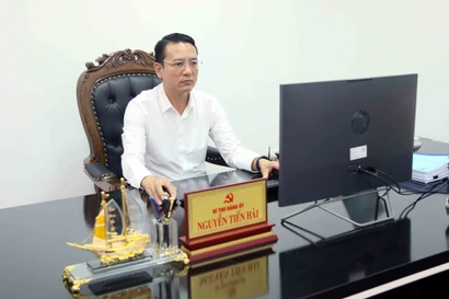 Nguyen Tien Hai, Secretary of the Party Committee of Song Ma commune, Son La province. (Photo: VNA)