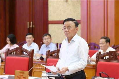 Politburo member and Permanent member of the Party Central Committee’s Secretariat Tran Cam Tu speaks at the 4th meeting of the organising subcommittee for the 14th National Party Congress in Hanoi on September 16. (Photo: VNA)