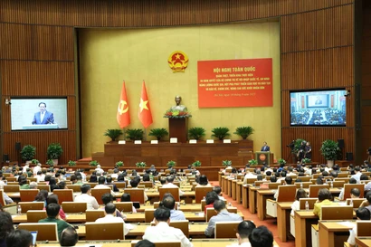 Prime Minister Pham Minh Chinh addresses the conference in Hanoi on September 16.(Photo: VNA)
