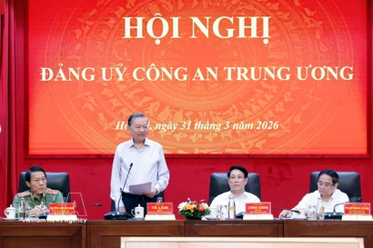 Party General Secretary To Lam addresses the meeting. (Photo; VNA)