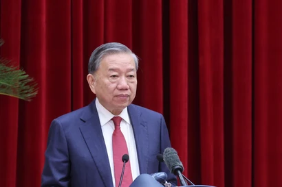Party General Secretary To Lam delivers the opening speech at the 14th plenum of the 13th Party Central Committee on November 5. (Photo: VNA)