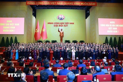 The new Central Committee of the Communist Party of Vietnam make debut at the 14th National Congress. (Photo: VNA)