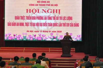 Hanoi Police on January 12 holds a conference to roll out a comprehensive plan for deploying forces to ensure security and public order during the 14th National Party Congress. (Photo: the Hanoi Police)