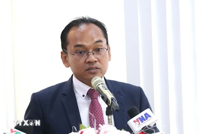 Dr. Seun Sam, a political science researcher at the Royal Academy of Cambodia (RAC). (Photo: VNA)