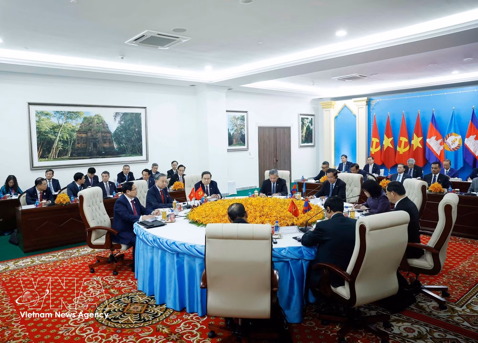 vnanet-meeting.jpg