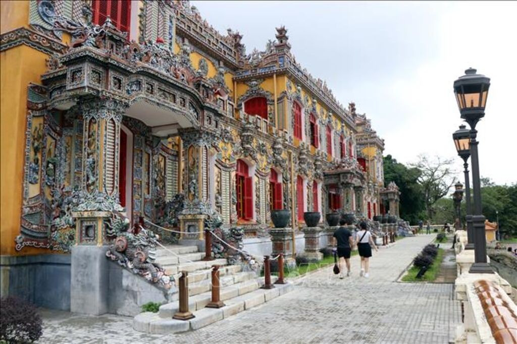 Kien Trung Palace is an attractive destination for visitors exploring the Hue Imperial Citadel. (Photo: VNA) kien-trung-palace-hue-vna.jpg