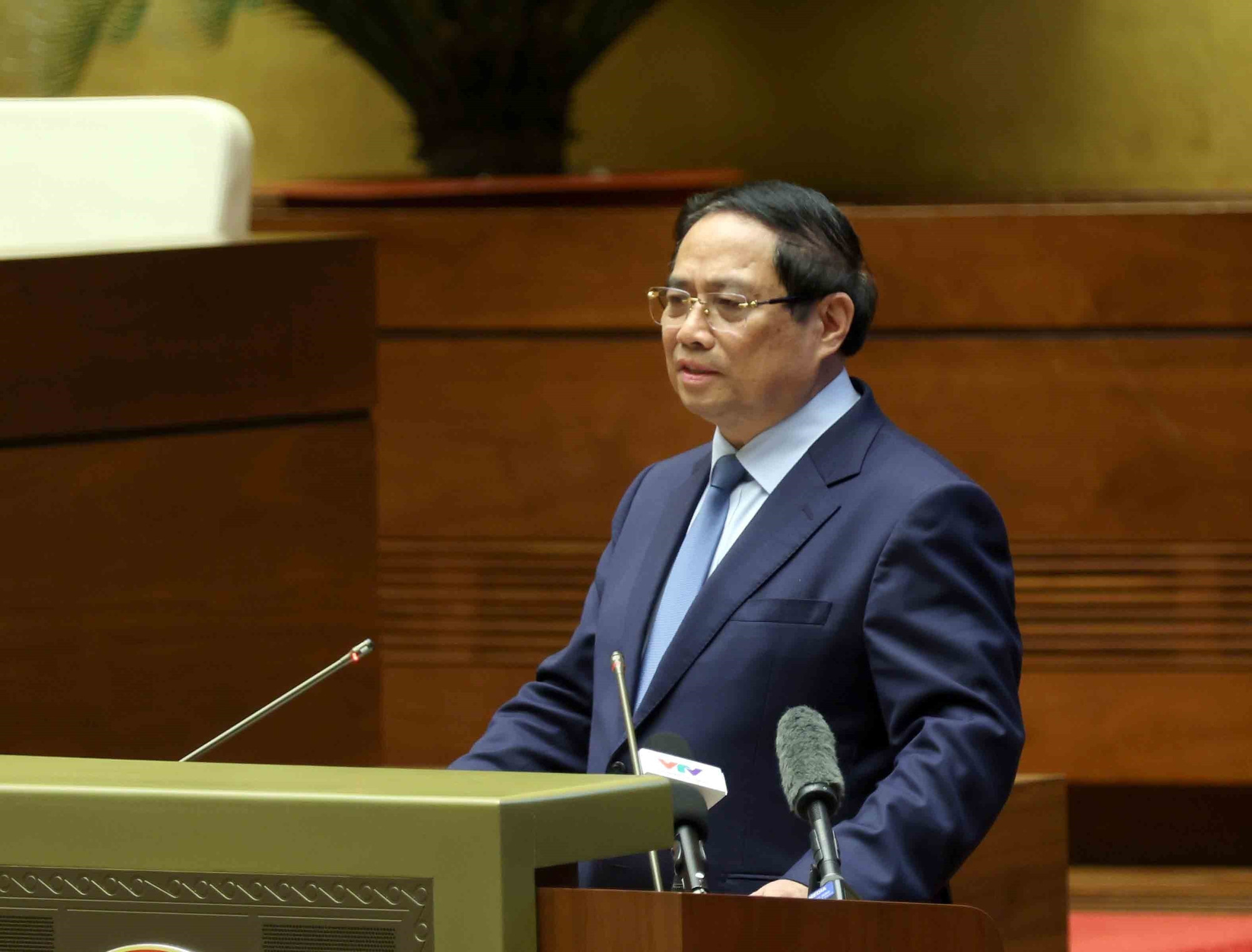 Prime Minister Pham Minh Chinh outlines seven breakthrough tasks and solutions to advance Vietnam’s education system (Photo: VNA) vna-potal-hoi-nghi-toan-quoc-quan-triet-trien-khai-thuc-hien-4-nghi-quyet-cua-bo-chinh-tri-8277299.jpg