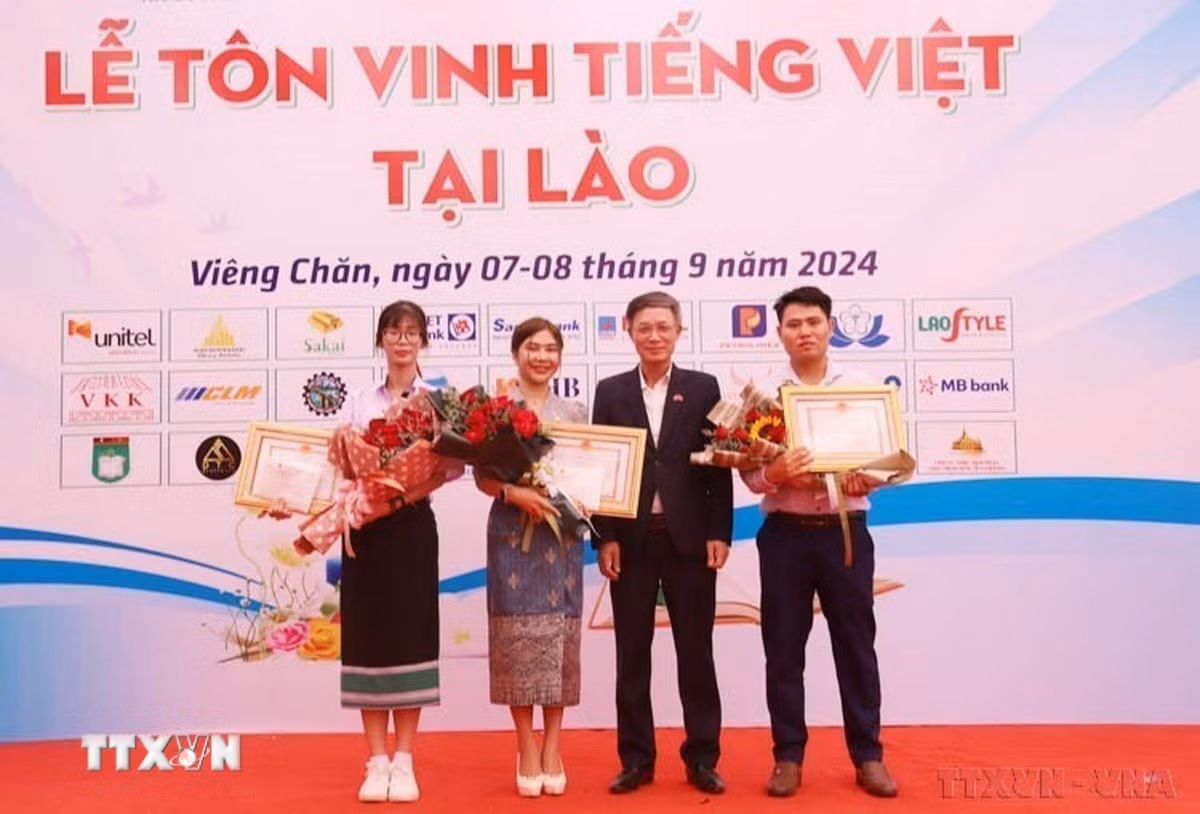 quan-he-doan-ket-dac-biet-hop-tac-toan-dien-viet-nam-lao-28.jpg