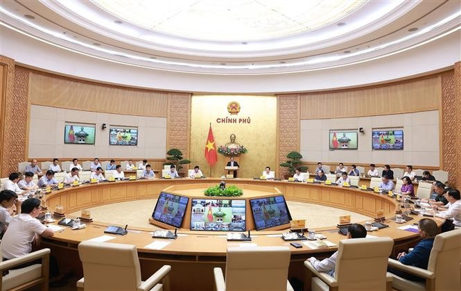 An overview of the State Steering Committee for National Key Transport Projects' 20th meeting on September 10 (Photo: VNA) vna-potal-thu-tuong-phien-hop-lan-thu-20-cua-bcd-cac-du-an-trong-diem-nganh-giao-thong-van-tai-8267912.jpg