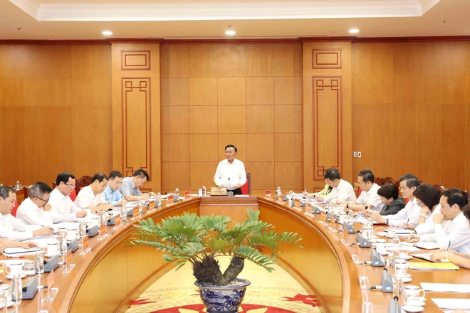 A meeting with Party committees, central agencies, and mass organisations under the chair of Politburo member and Permanent Member of the Party Central Committee’s Secretariat Tran Cam Tu on October 16 (Photo: VNA)
