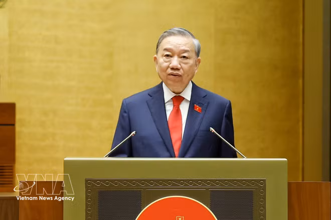 State President To Lam delivers the inaugural speech on April 7. (Photo: VNA)