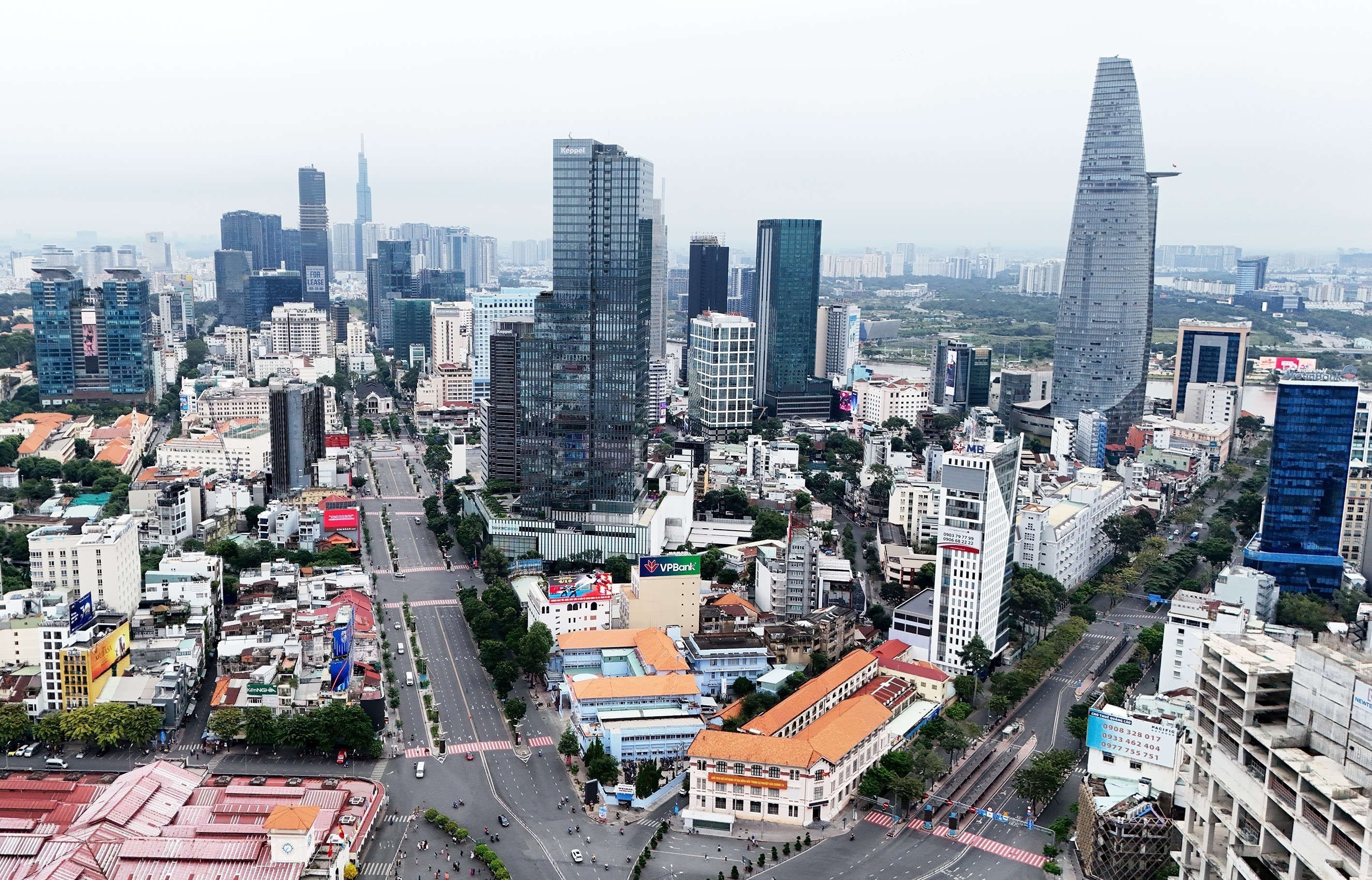 A modern Ho Chi Minh City after 40 years of reform (Photo: VNA)
