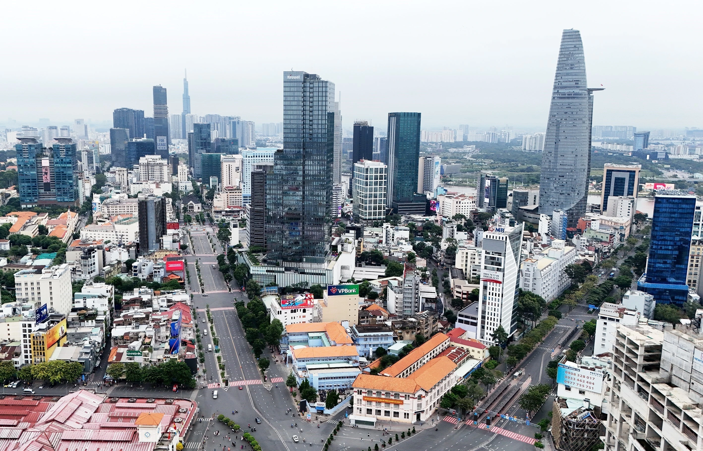 A modern Ho Chi Minh City after 40 years of reform (Photo: VNA)