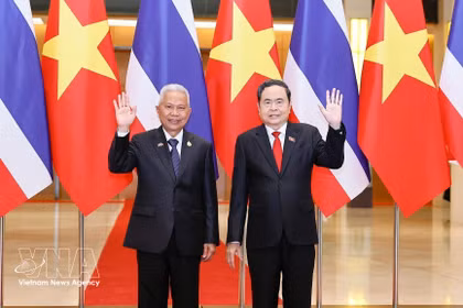 Vietnamese, Thai parliamentary leaders pledge closer legislative cooperation 