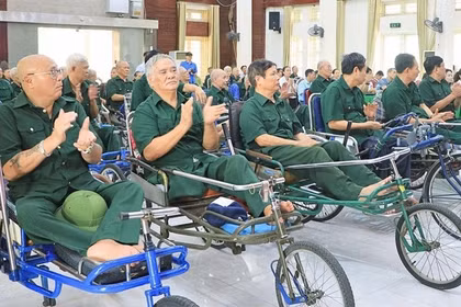 People with meritorious service to receive gifts on War Invalids and Martyrs' Day 