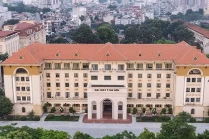 Four Vietnamese universities rise in global rankings