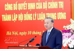 Party General Secretary To Lam speaks at the conference to announce the Politburo’s decision to establish the Central Theoretical Council for the 2026–2031 tenure. (Photo: VNA)