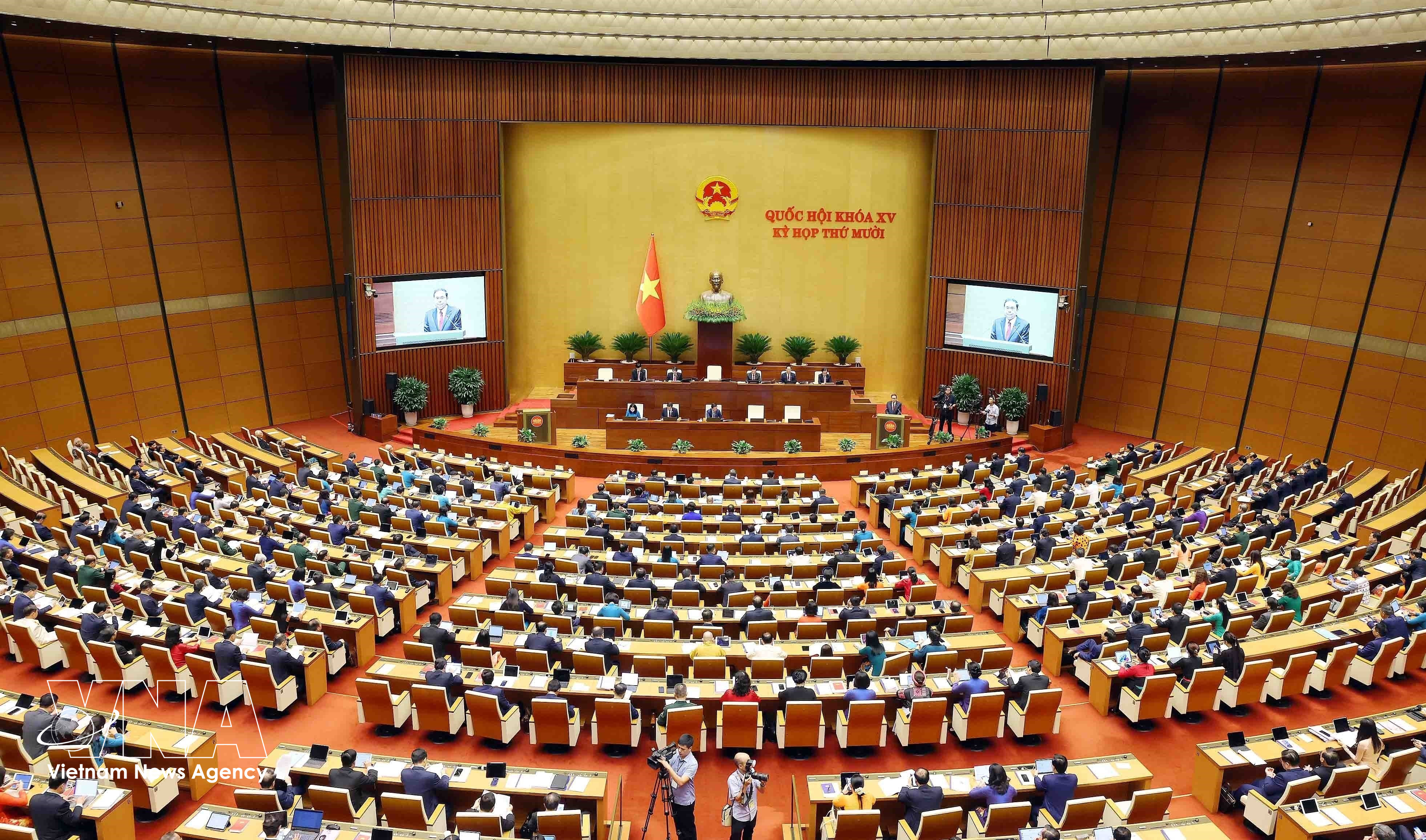 An overview of the opening sitting of the 15th NA's 10th session on October 20, 2025 (Photo: VNA)