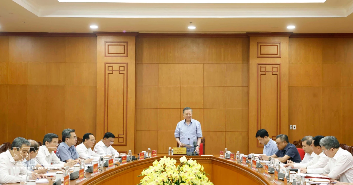 Top leader calls for modernising Party ideological work amid digital ...