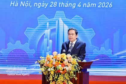 National Assembly Chairman Tran Thanh Man addresses the ceremony marking the 140th anniversary of International Workers' Day in Hanoi on April 28. (Photo: VNA)