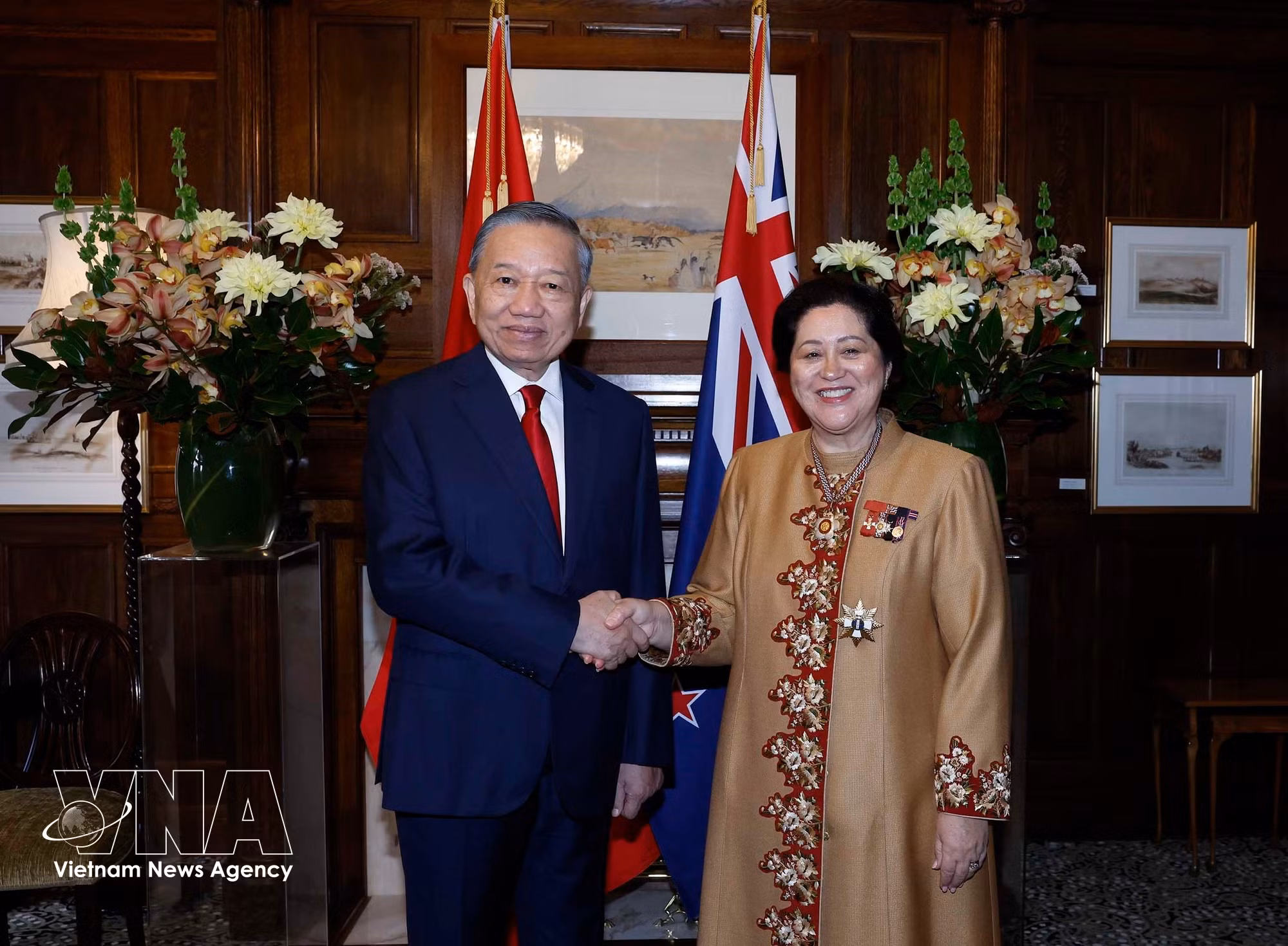 vnanet-top-vietnamese-leader-meets-with-new-zealand-governor-general.jpg