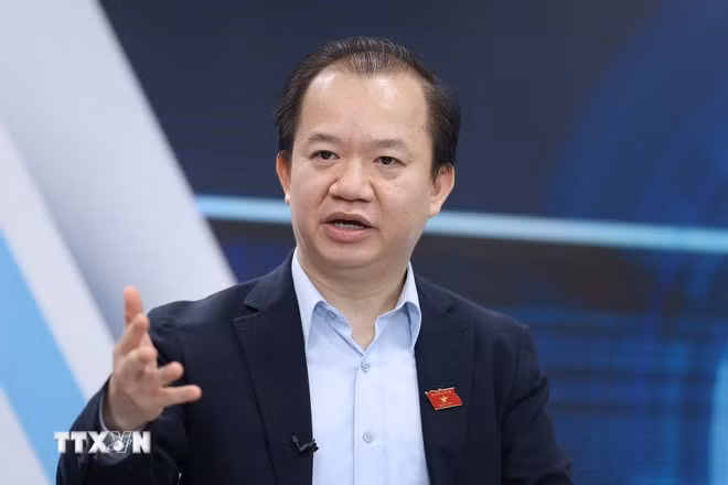 bui-hoai-son-vna.jpg