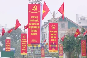 Hanoi steps up polling station inspections, boosts digital transformation in election preparations