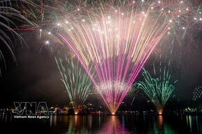 Fireworks light up skies nationwide for Year of the Horse