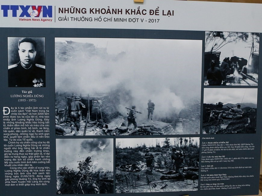 Journalist-martyr Luong Nghia Dung is honoured with both the Ho Chi Minh Prize and the State Prize for Literature and Arts. In the photo: The series “Moments left behind” wins the Ho Chi Minh Prize in 2017. (Photo: VNA) anh-6-5953.jpg