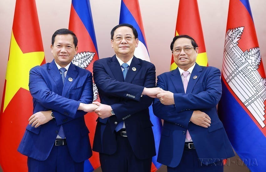 Vietnamese diplomacy continues to promote comprehensive international integration. In photo: Prime Minister Pham Minh Chinh with Lao Prime Minister Sonexay Siphandone and Cambodian Prime Minister Hun Manet at a working breakfast during the 44th and 45th ASEAN Summits and related meetings, Vientiane, Laos, Oct. 9, 2024. (Photo: VNA) anh-14.jpg