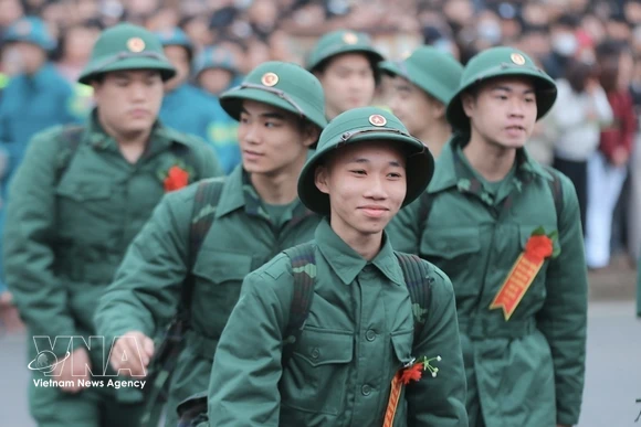 Young people across Vietnam set off for military service in 2026