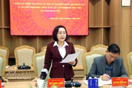 NA Vice Chairwoman Nguyen Thi Thanh calls for absolute accuracy in the preparation of voter lists. (Photo: VNA)