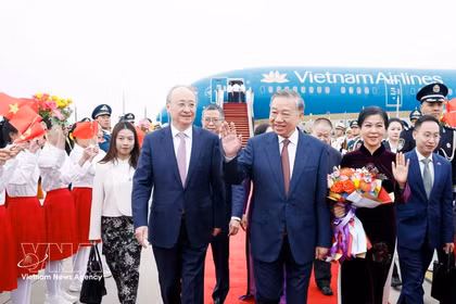 Top Vietnamese leader arrives in Beijing, beginning state visit to China