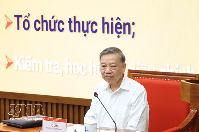 General Secretary of the Communist Party of Vietnam Central Committee and President To Lam delivers his thematic presentation at the Ho Chi Minh National Academy of Politics in Hanoi on September 14. (Photo: VNA)
