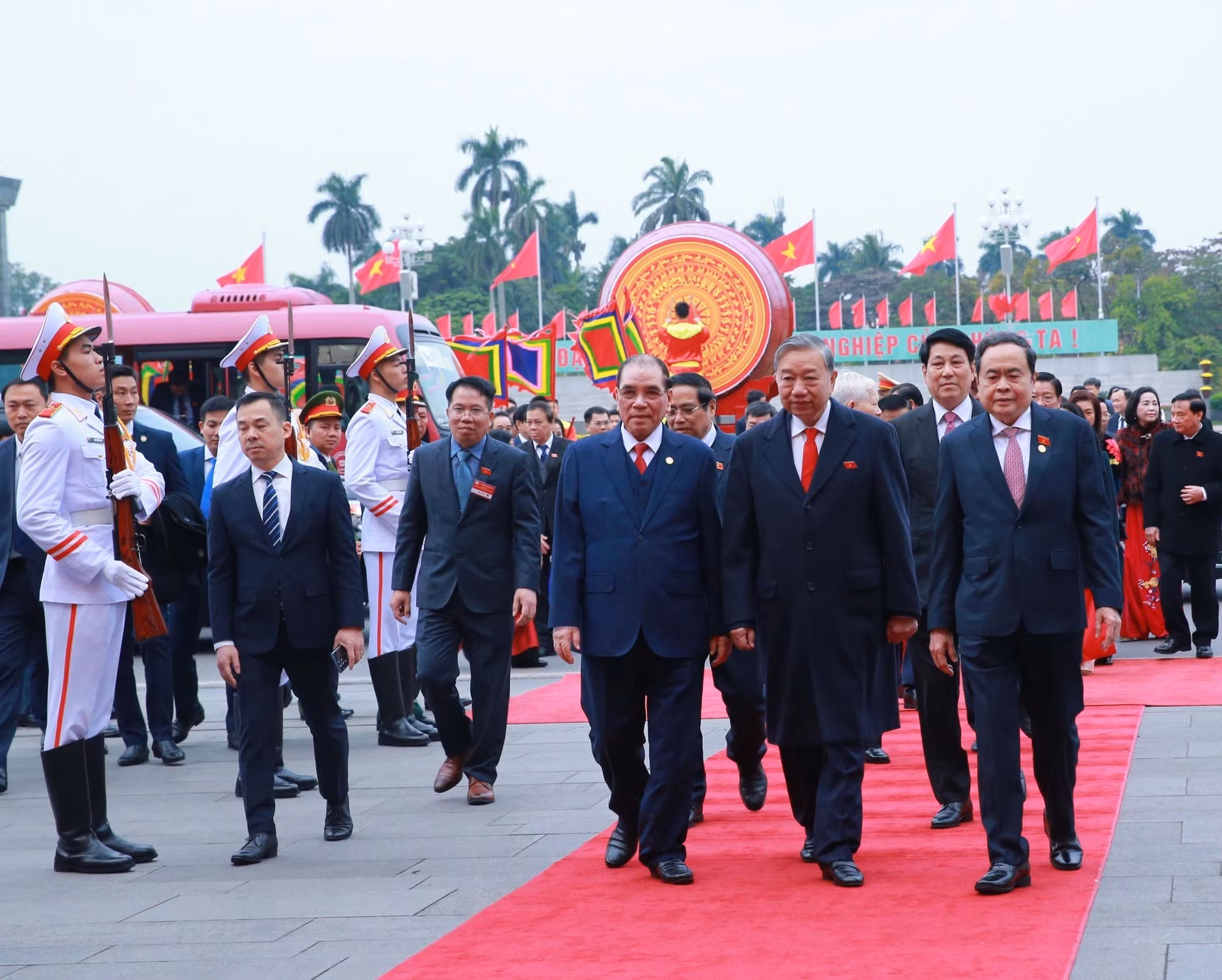 vna-potal-tong-bi-thu-to-lam-du-le-ky-niem-80-nam-ngay-tong-tuyen-cu-dau-tien-bau-quoc-hoi-viet-nam-8513406.jpg