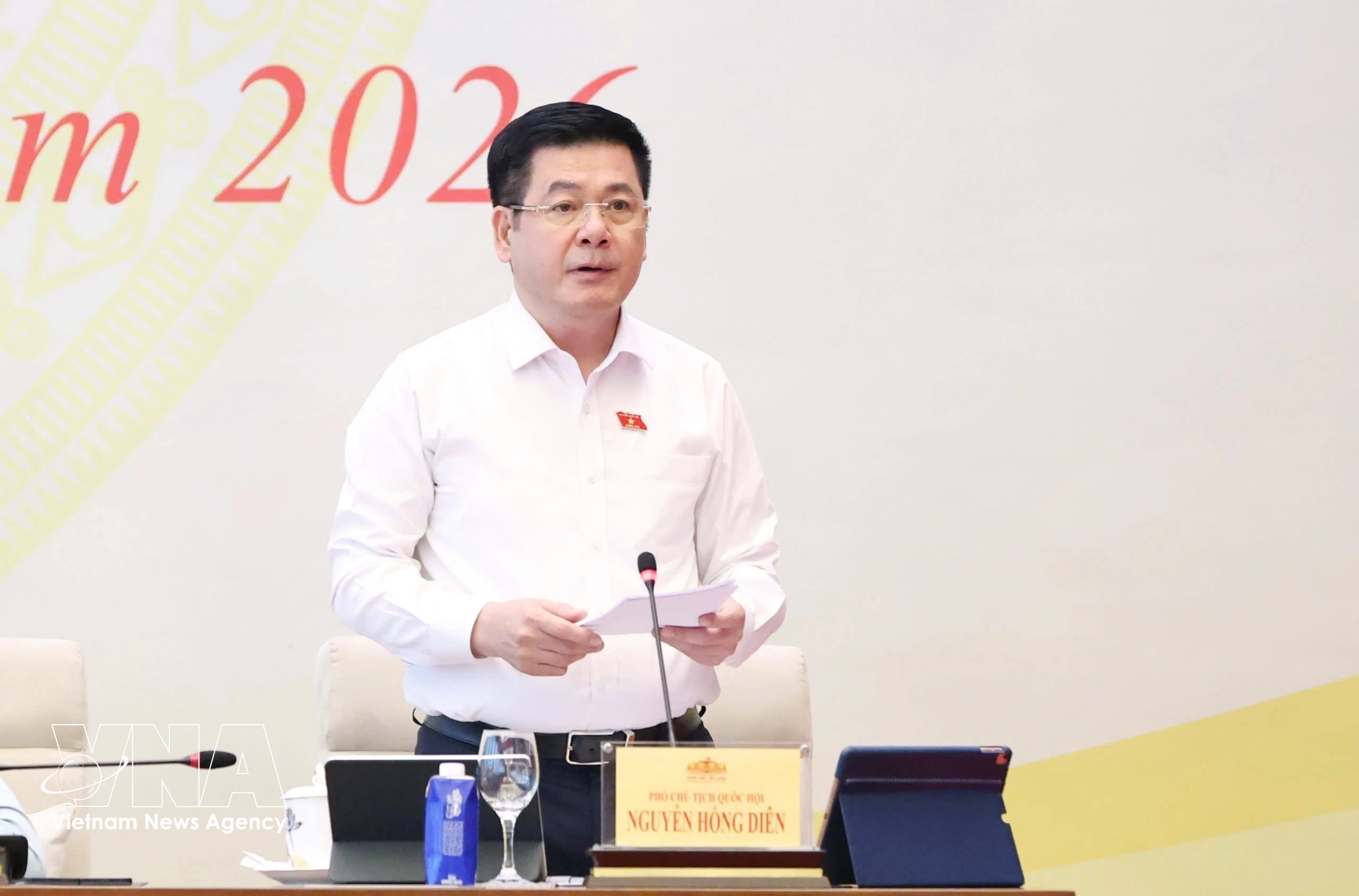 Vice President of the National Assembly Nguyen Hong Dien speaks at the conference on September 28, 2026. (Photo: VNA)