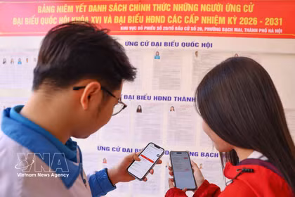 Resolution 57: VNeID application helps students take part in elections 