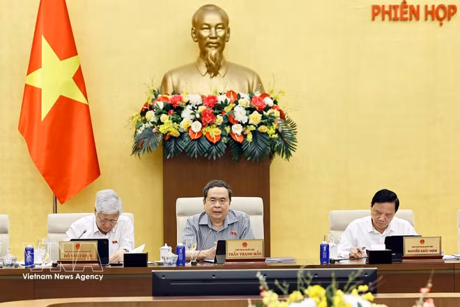 NA President Tran Thanh Man speaks at the NA Standing Committee's sixth session in Hanoi on September 24. (Photo: VNA)