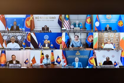 Vietnamese embassies in Middle East ready to assist ASEAN citizens: FM