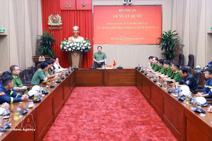 Vietnam's Ministry of Public Security deploys rescue team to Venezuela 