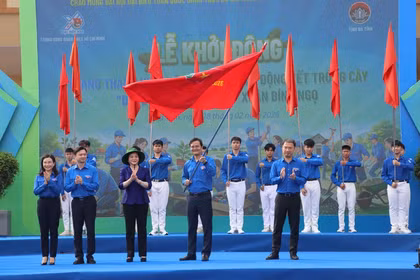 Youth Month, tree-planting drive launched in Ha Tinh 
